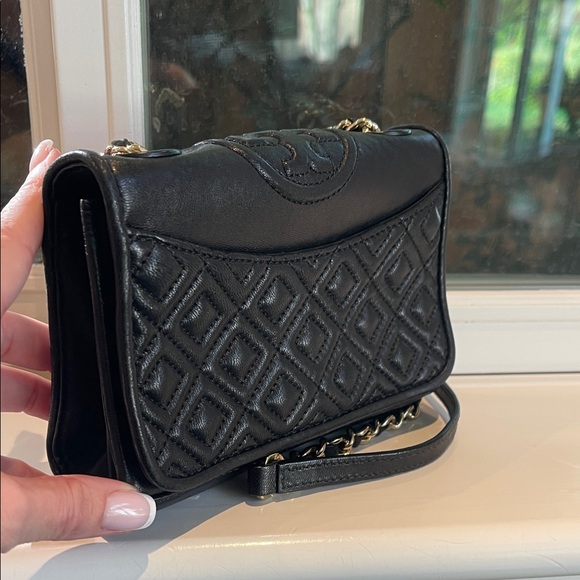 Tory Burch Black Quilted Crossbody - Picture 2 of 5